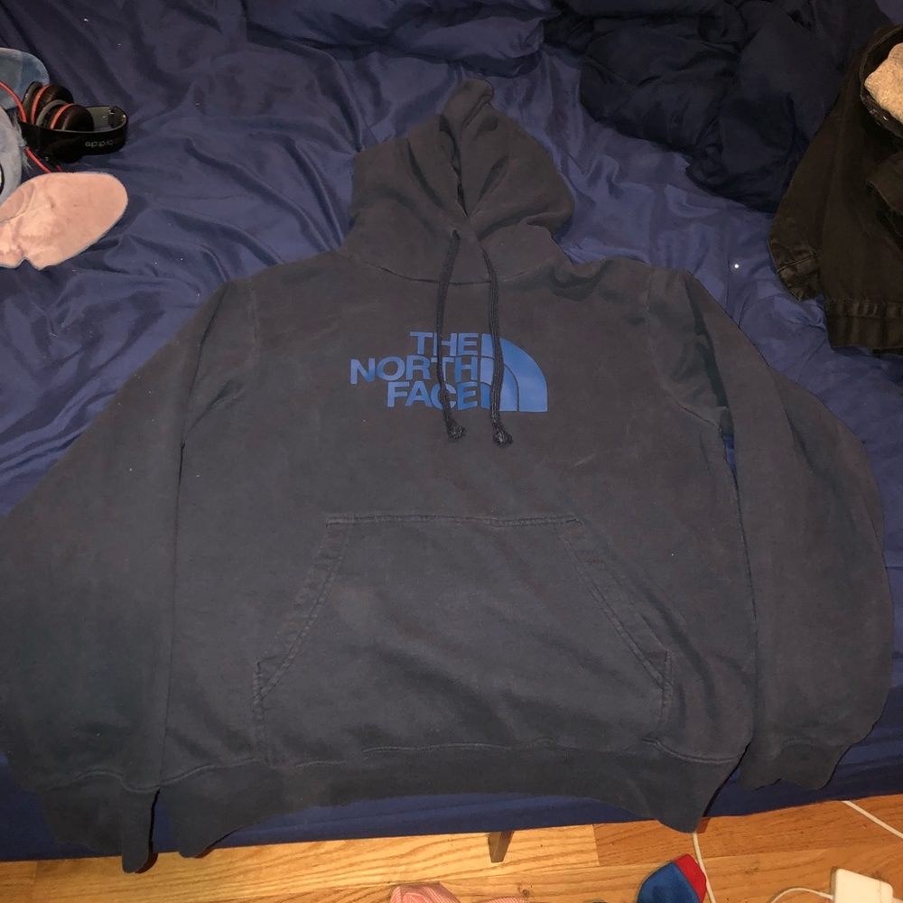 North Face Hoodie (men’s)